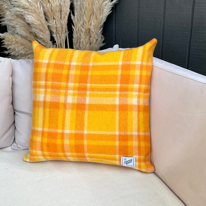 Wool Jaune
