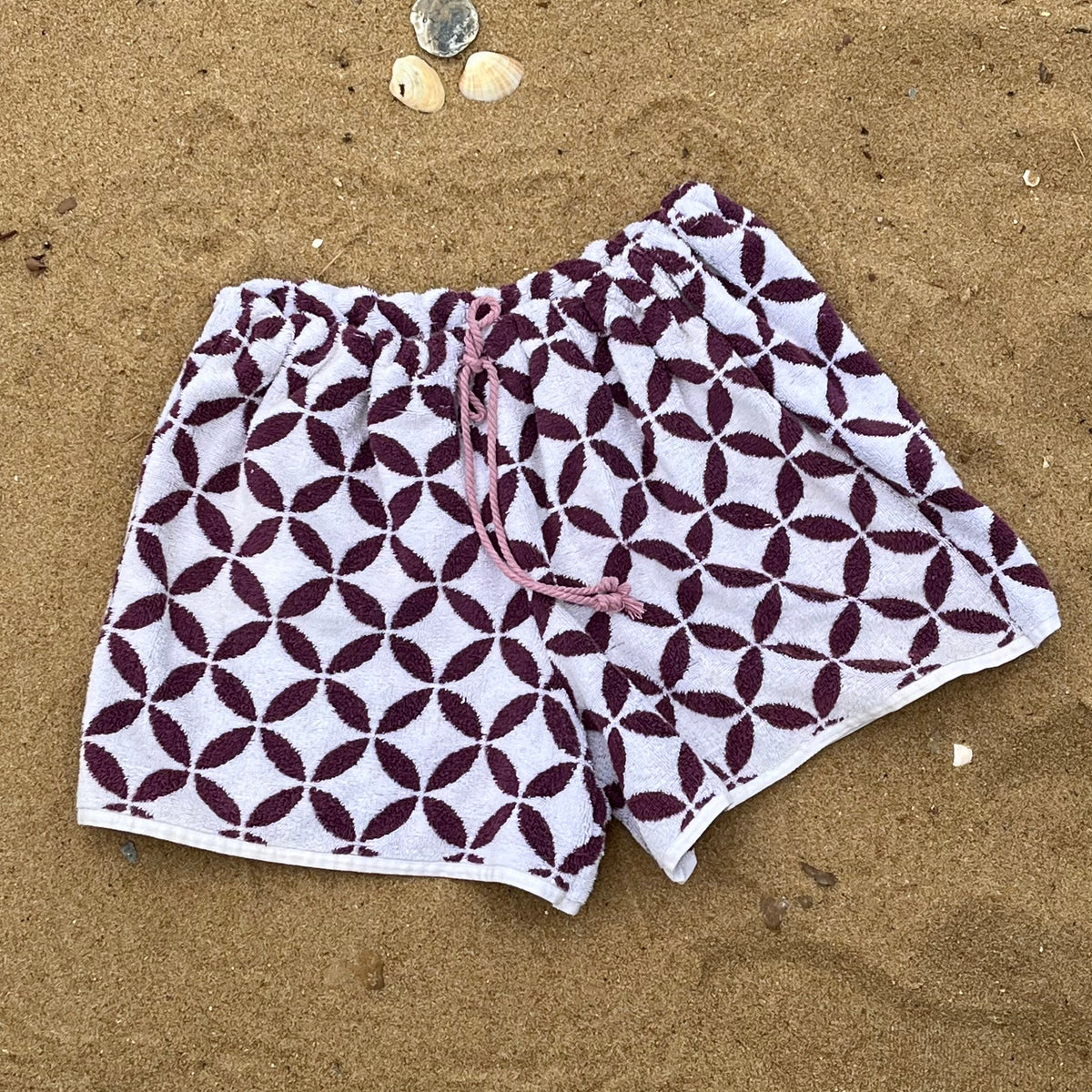 UNISEX GEOMETRIC / SIZE M/L